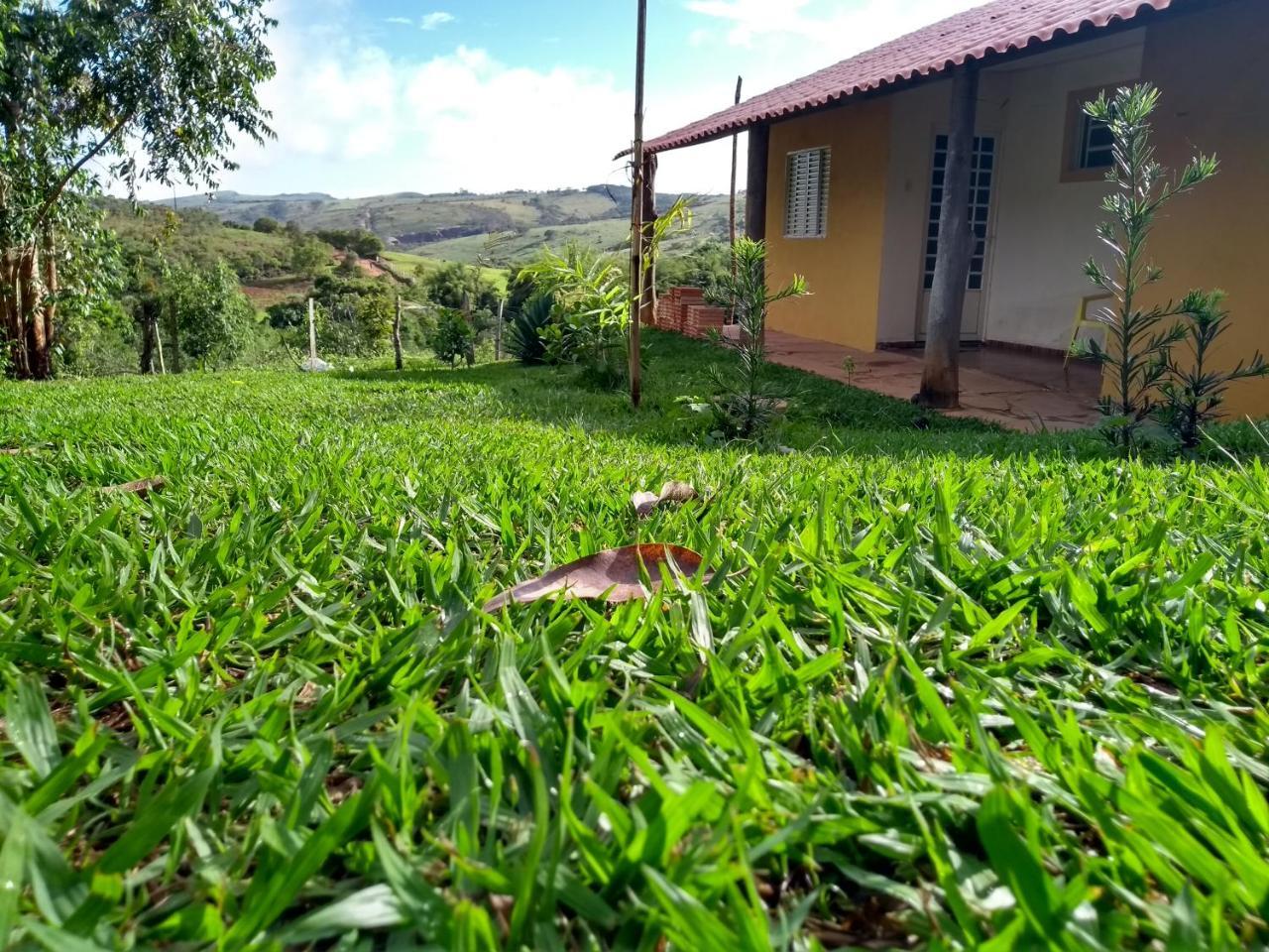 Pesqueiro E Pousada Montserrat São Tomé das Letras Exterior foto